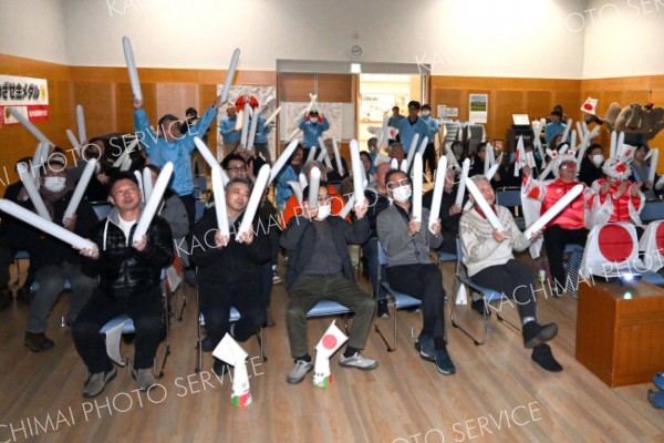 高木選手の連続メダルに故郷幕別が２度目の歓喜　「やっぱりすごい」