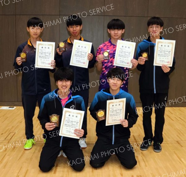 男子ダブルスの上位入賞者。