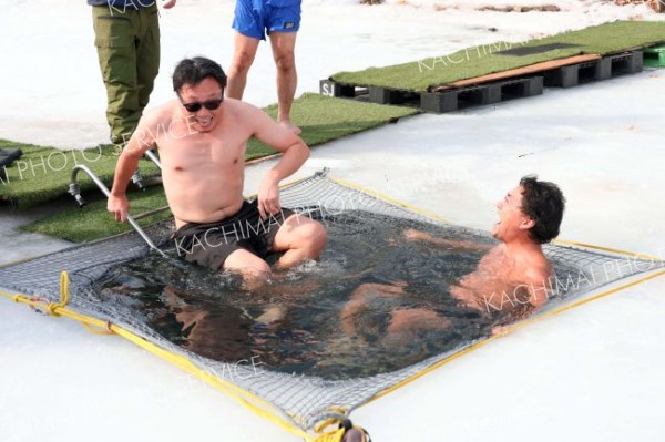 アヴァントを体験する参加者（２１日、助川かおる通信員撮影）