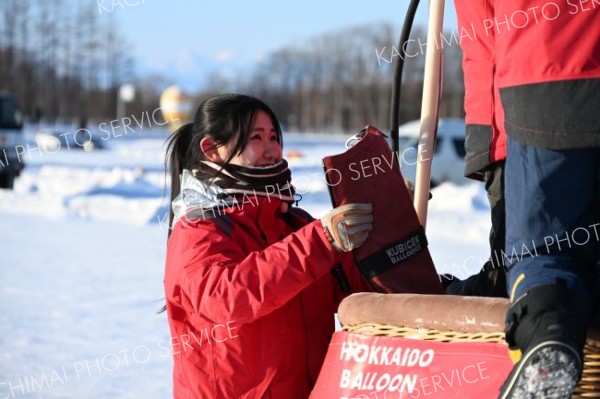 「フライト中、知り合いが通ったりするのが見えるのがおもしろい」と西垣部長