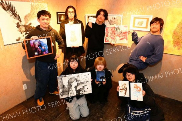 星槎国際帯広アート部ら生徒作品を紹介　ミントカフェ　３月１日まで