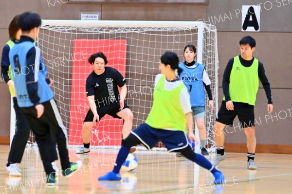 企業・ミックスの部決勝　たまい―パルパルーサ