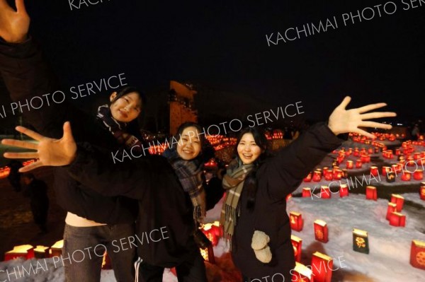 会場の運営には幕別清陵高校の生徒も協力。イベントは大盛況で、充実の笑顔