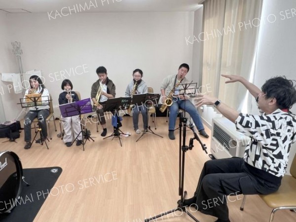 合宿で音色磨き絆深く　広尾サンタランド・ジャズスクール