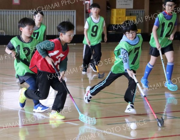 新得でフロアボールのビギナーズカップ