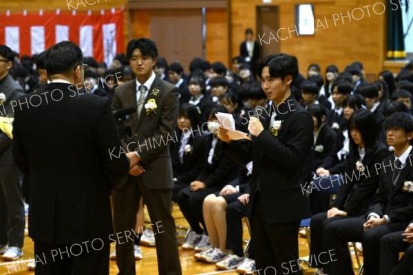 帯広柏葉（金野和彦撮影）36