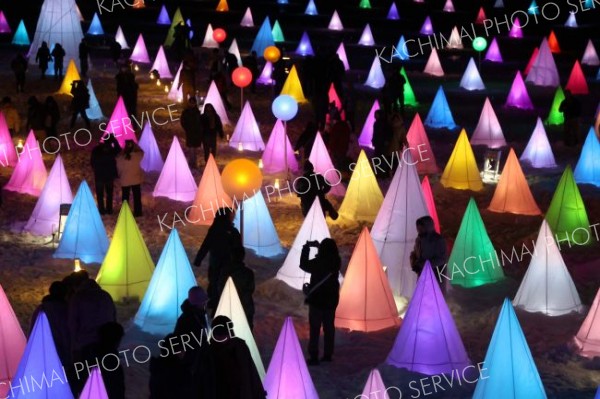 ６・５％増の２万３６９人が来場　今季の音更「彩凛華」